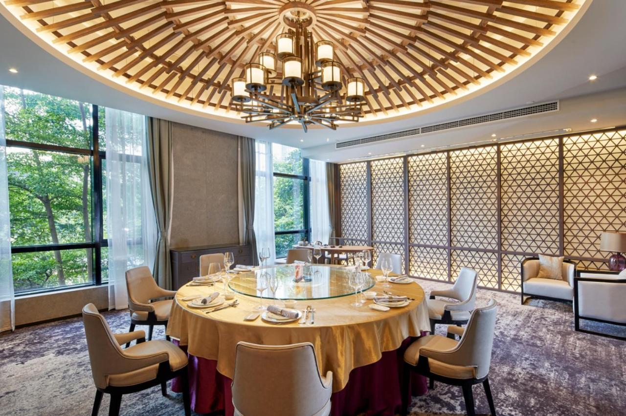Guangzhou Changfeng Gloria Plaza Hotel Екстер'єр фото