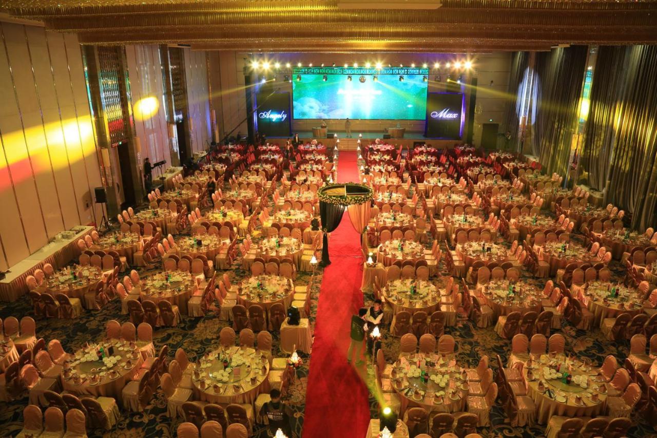 Guangzhou Changfeng Gloria Plaza Hotel Екстер'єр фото